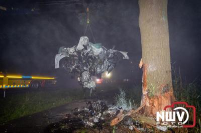 Zeer ernstig eenzijdig ongeval op Zuiderzeestraatweg N308 bij Elburg: 19-jarige automobilist uit Oldebroek overleden. - © NWVFoto.nl